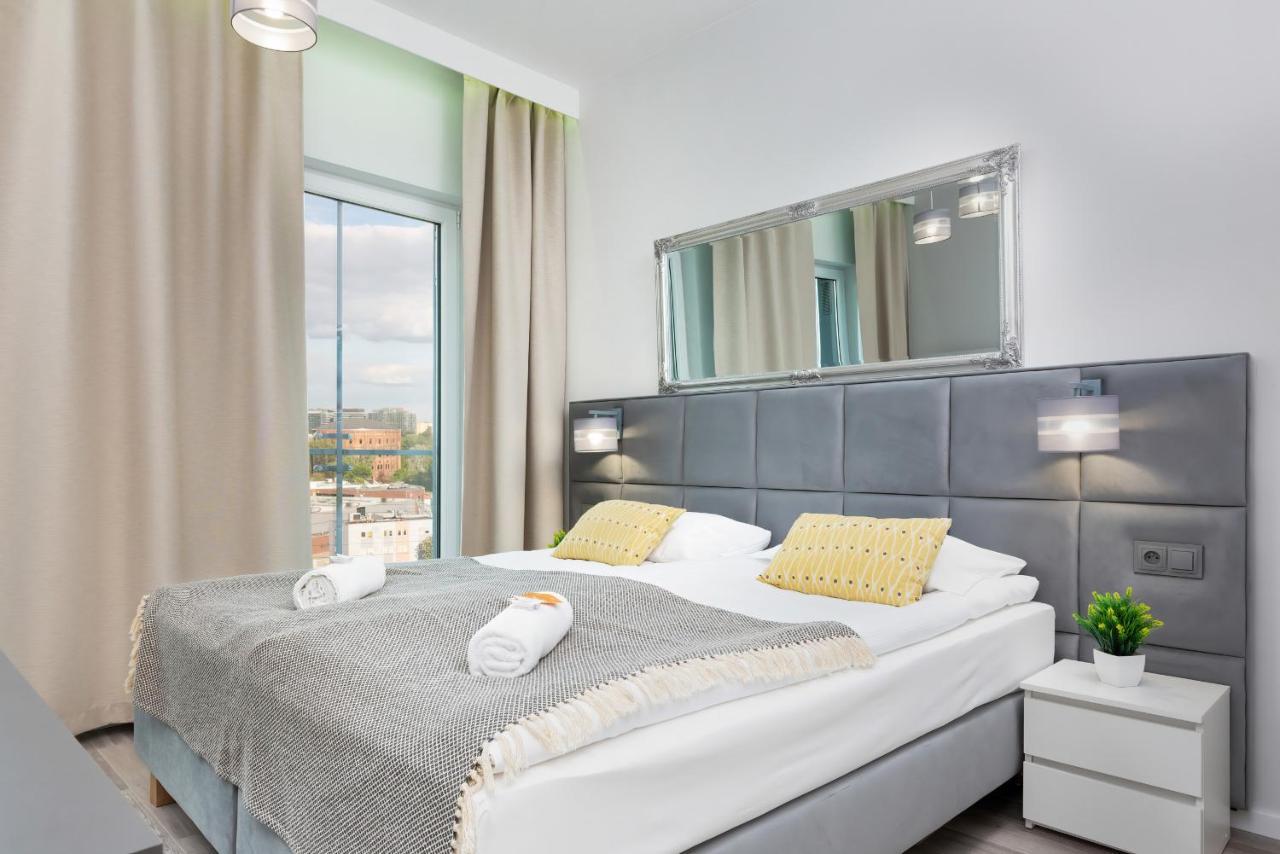 Studio Double Bed