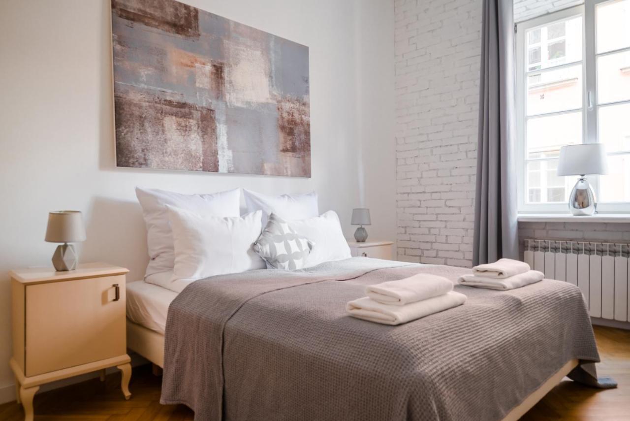 Two-Bedroom Luxury Apartment ul Piwna 27