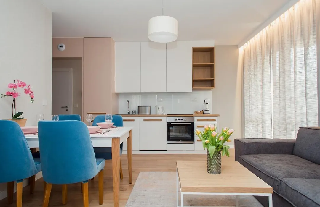 Shortstaypoland Apartamenty-1