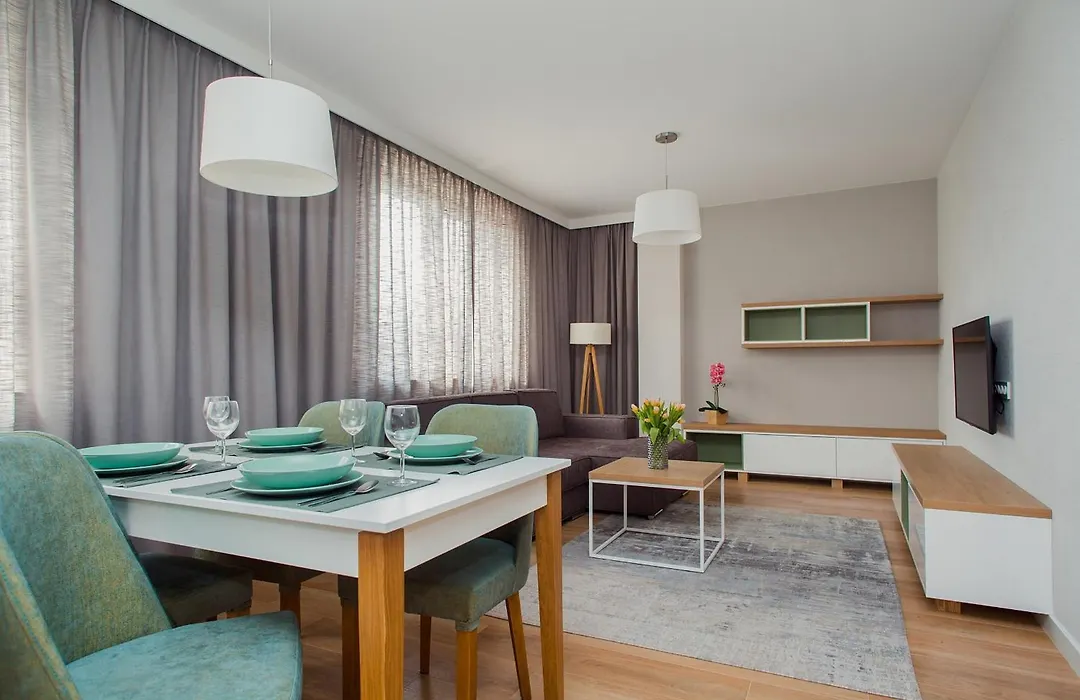 Shortstaypoland Apartamenty-1