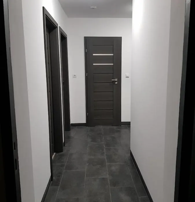 Mirrorroom Pl Airport-1