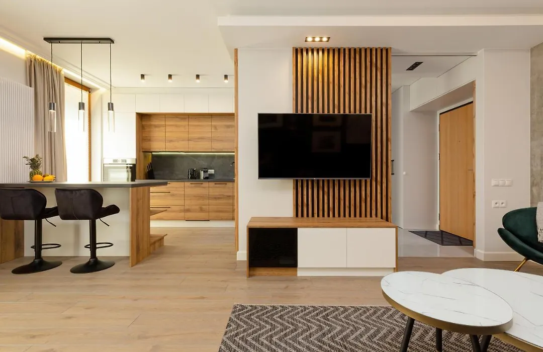 Apartment Forest Club Kabaty By Renters Prestige-1