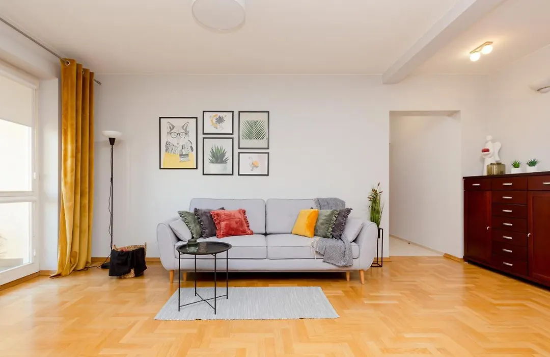 Mokotow Apartment Bluszczanska By Noclegi Renters-1