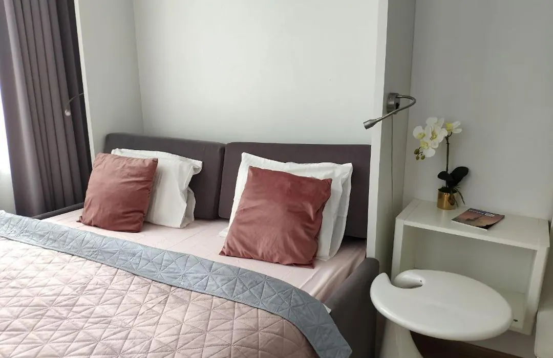 Apartamenty Aleje Jerozolimskie-1