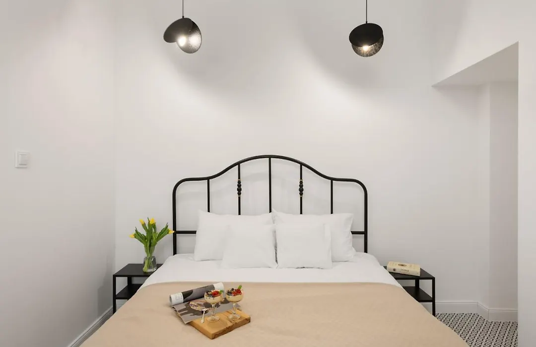 Oomph Warsaw Central 2 Bedroom Apartment-1