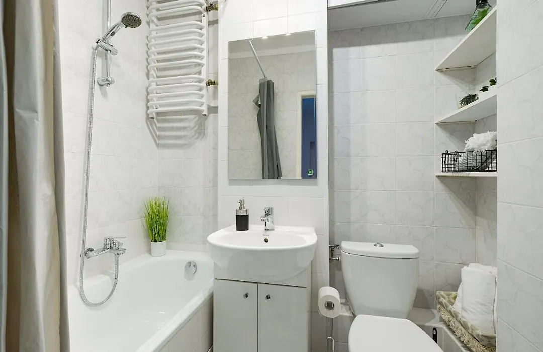 2 Bedroom Apt In Heart Of Warsaw Zgoda 9 Tv70-1