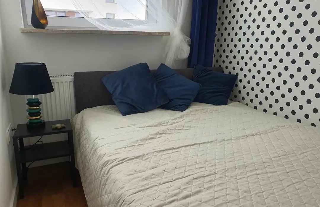Apartament Przy Metro-1