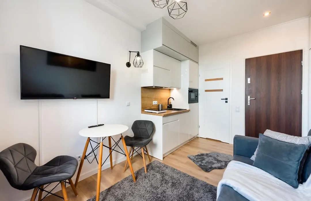City Centre High Floor View Apartments By Bookinghost-1