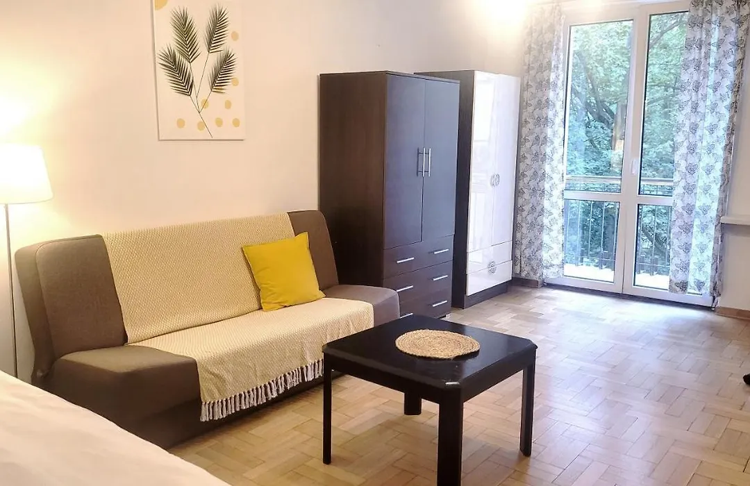 Happy Life - Apartment Next To Metro Station-1