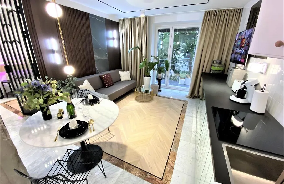 Design+Luxus Apartment Im Zentrum! +Netflix-1