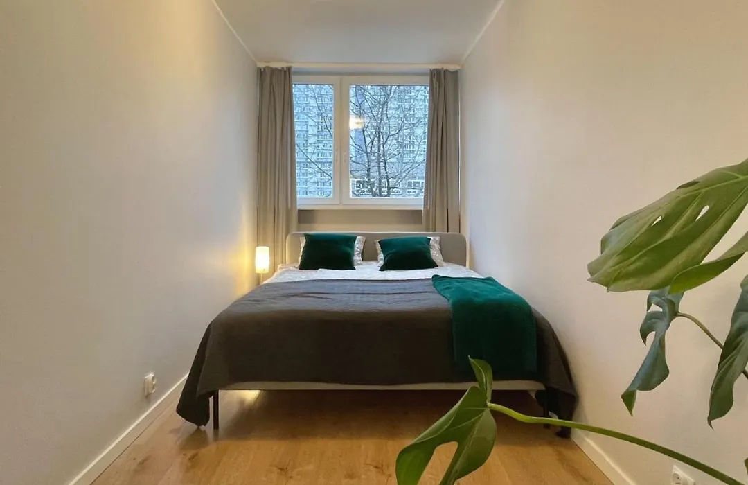 Apartament przy Atrium, stacja metra Rondo ONZ-1