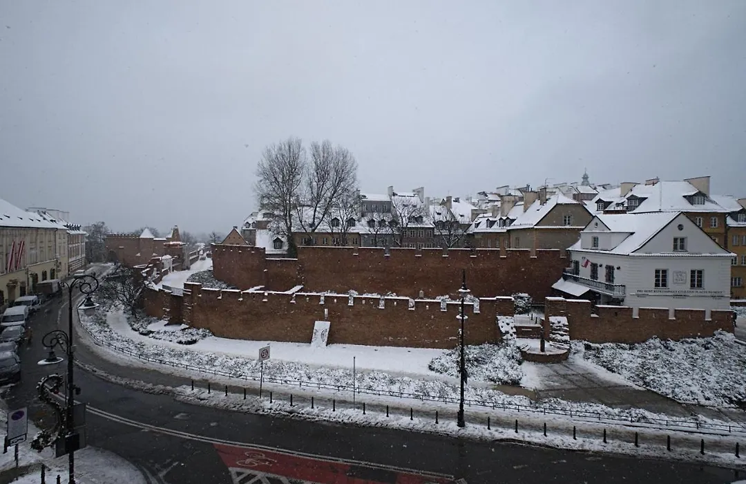 Noctis Old Town-1