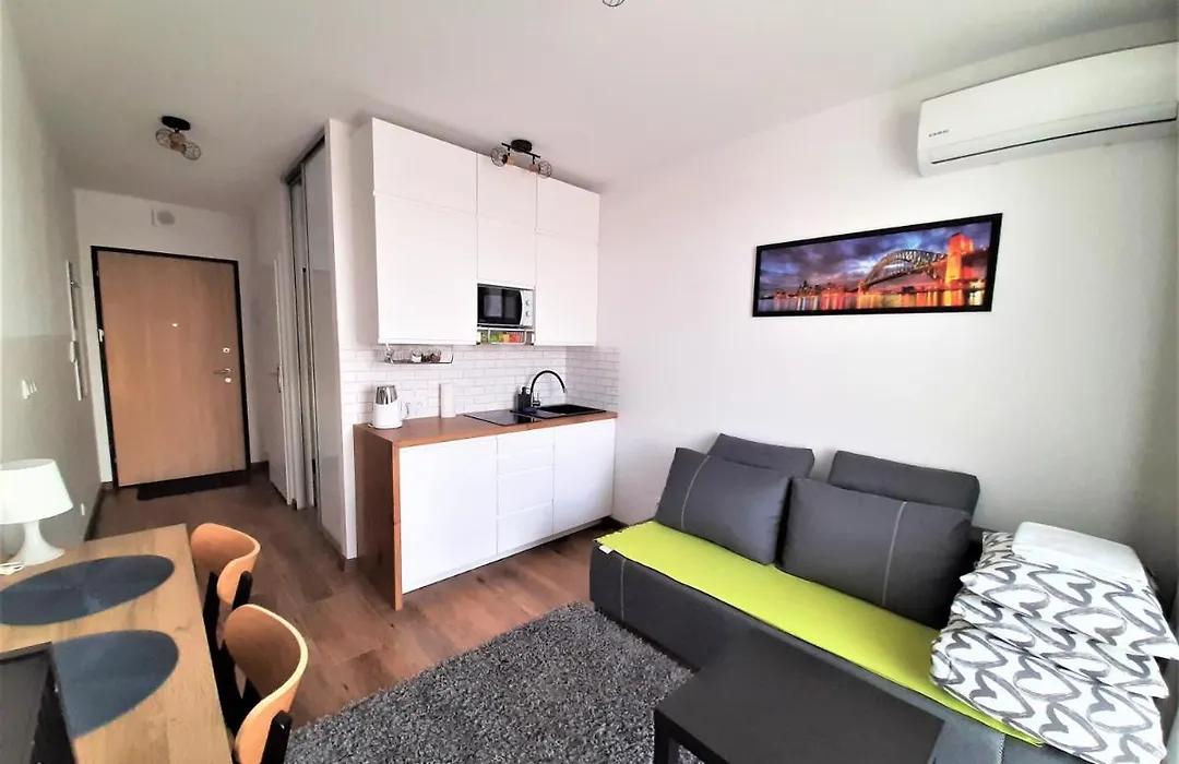 Apartament Zachod-1