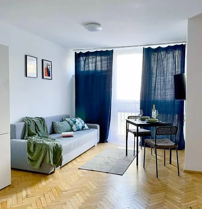 Halby Apartment Chlodna 15-1