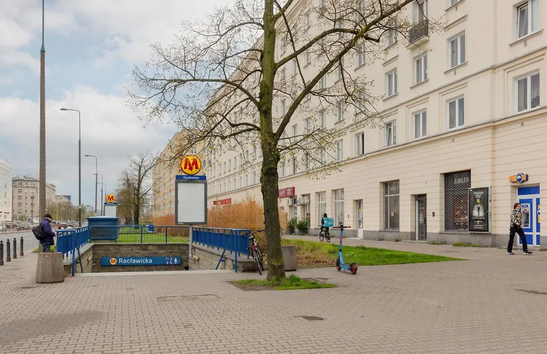 Metro Racławicka Cozy Studio Apartment by Noclegi Renters-1