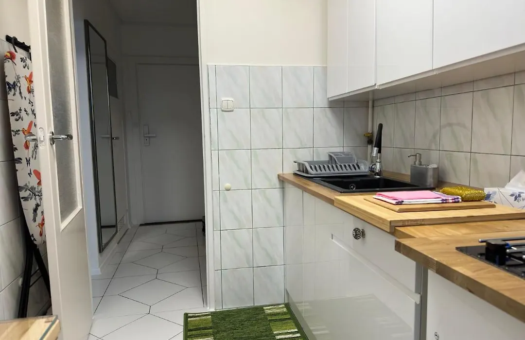 Apartament Bazyliańska - 100m do Metra Bródno, 20 minut do centrum Warszawy-1