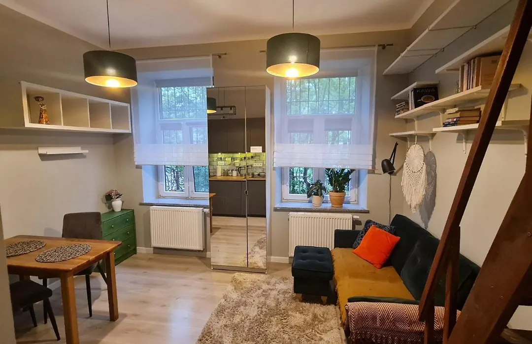 Łochowska 12 Apartament na antresoli-1