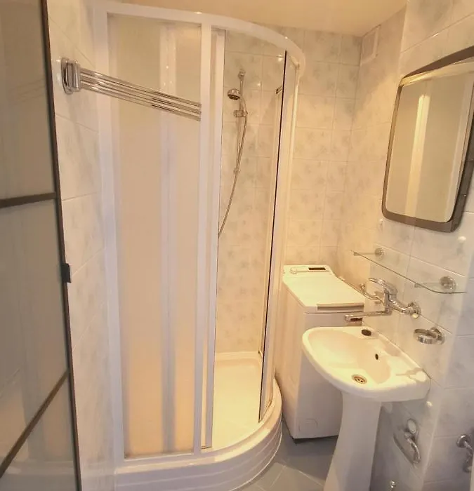 Apartament Park Saski-1
