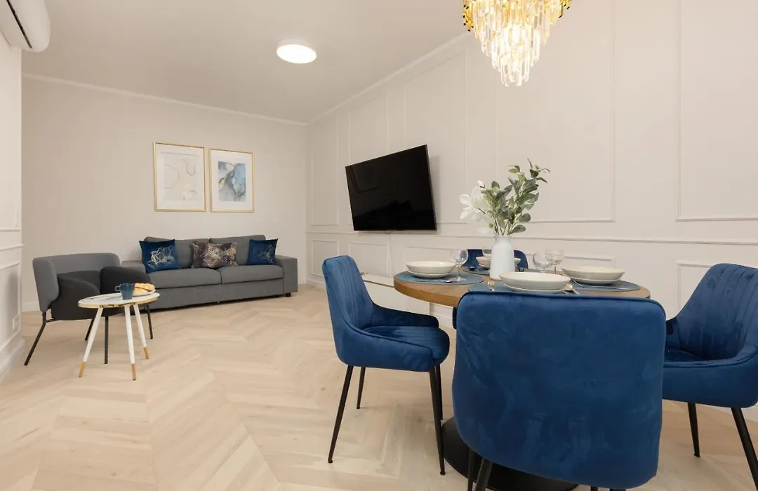 Lux Apartment Niemcewicza with AC&Balcony Warsaw Ochota by Noclegi Renters-1