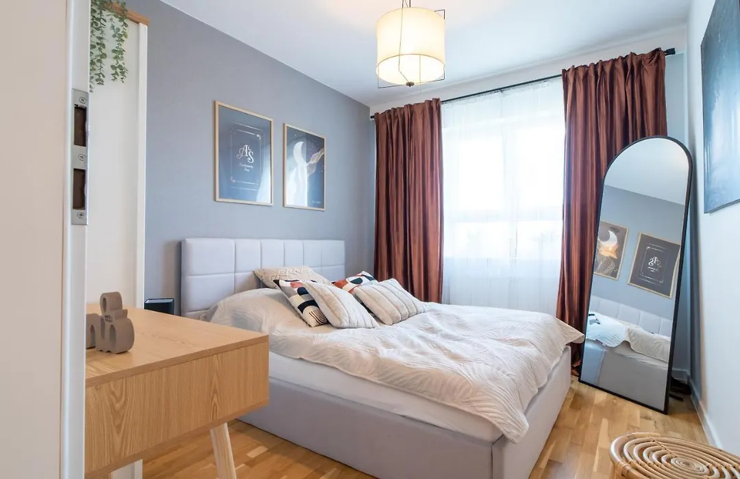 ApartamentySnu, Wola Komfort II z parkingiem-1