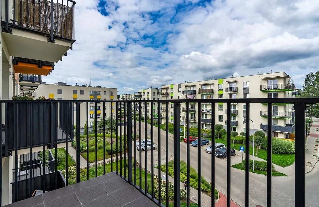 Wlochy Klinkierowa Comfort Apartment By Bookinghost-1