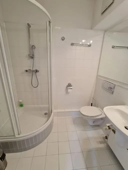 Fantastic Waw - Z6 Room - 503A-1