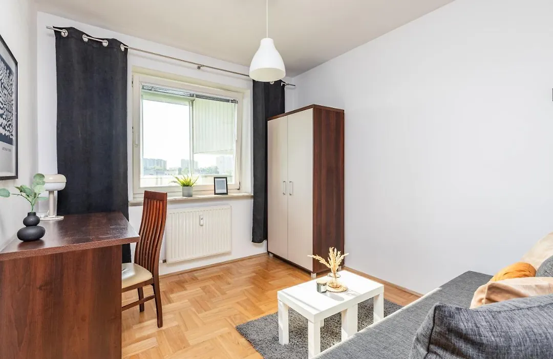 ROOM Powstańców Śląskich 61-1