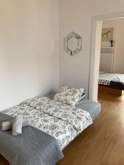 Spacious Apt In Heart Of Warsaw-1