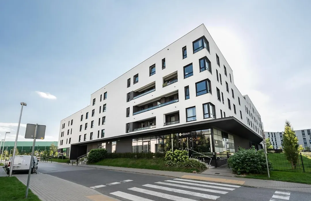 Wilanow 2-Bedroom Apartment By Bookinghost-1