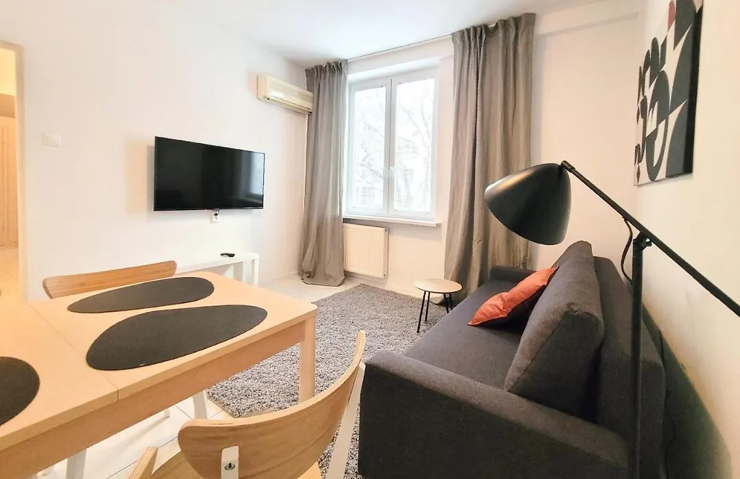 Warsaw Concierge Hoża Corner-1