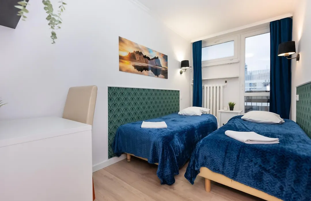 Unitapartament Warszawa Centrum Room In Apartment By Metro Rondo Onz Super Wygodne Noclegi Zapraszamy-1