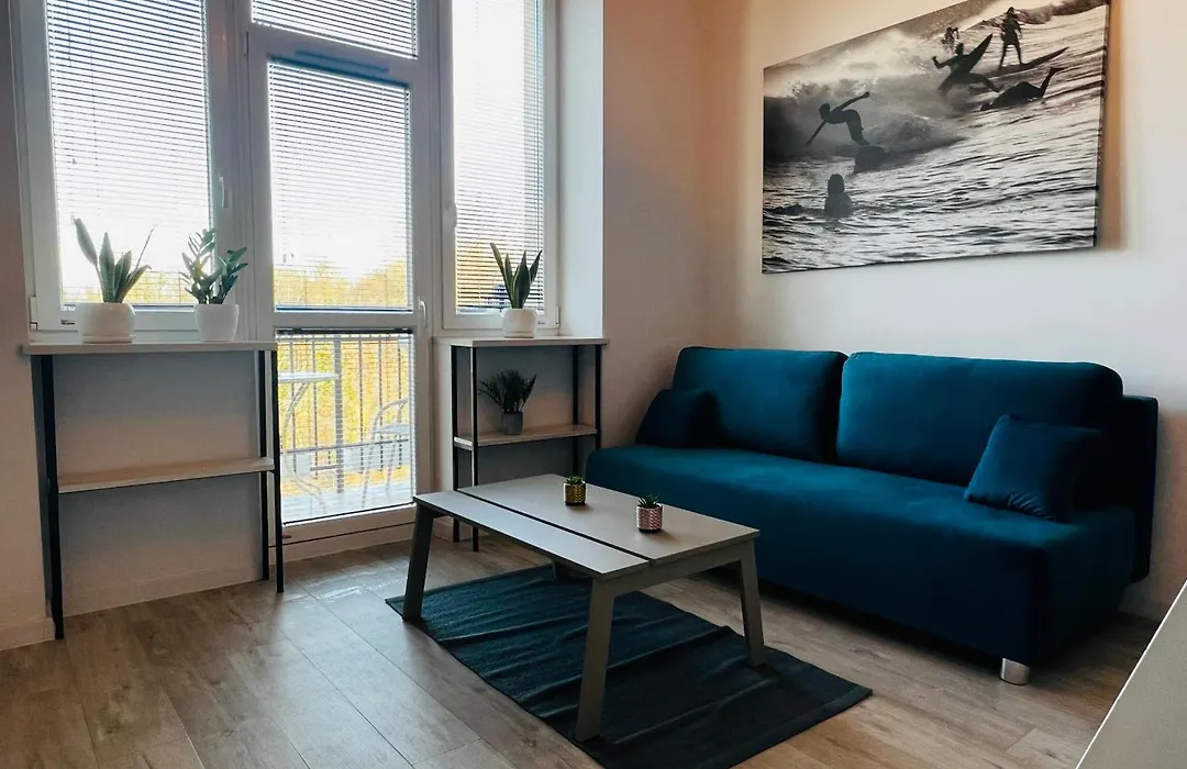 Łazienki Krolewskie Studio z Antresolą i widokiem-1