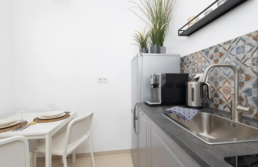 Apartament Gocławska SWPS PGE Narodowy Dworzec Wschodni Soho Factory-1