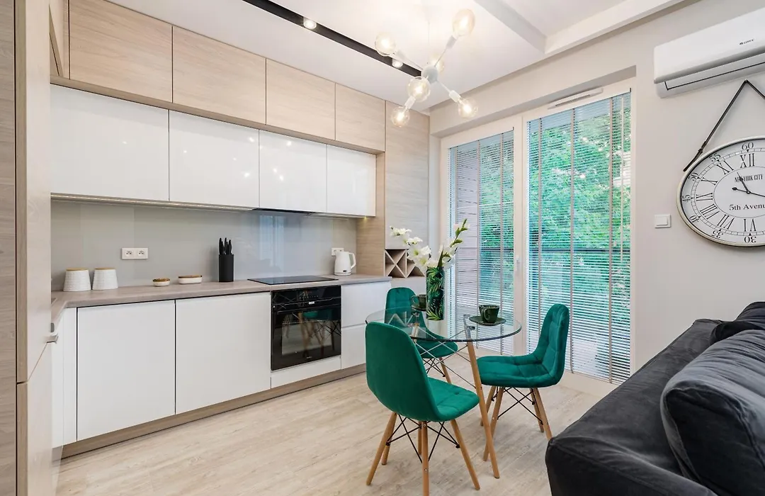 Vipwarsawapartments Pl Sienna 65-1