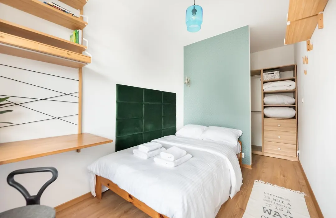 Daniszewska Cosy Apartment By Bookinghost-1