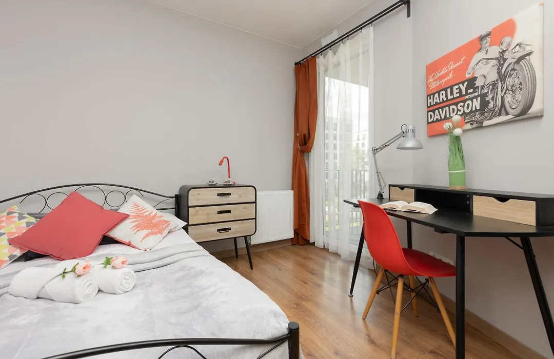 Cozy Three-Bedroom Family Apartment In Warsaw By Noclegi Renters-1