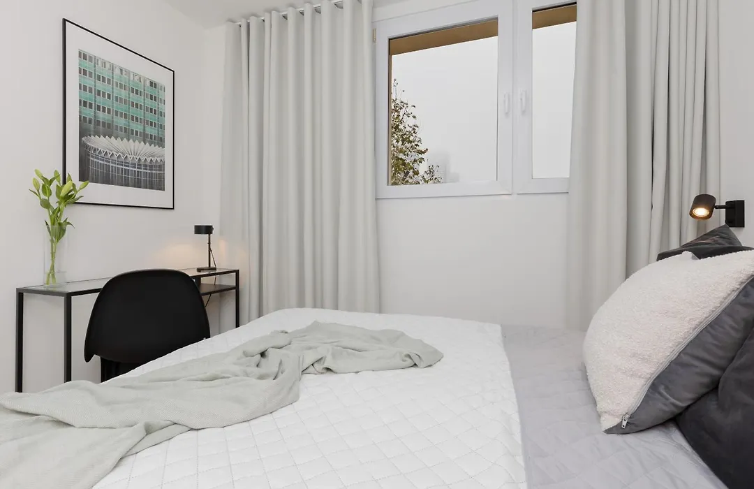 Cosy Dream City Center Apartments By Noclegi Renters-1