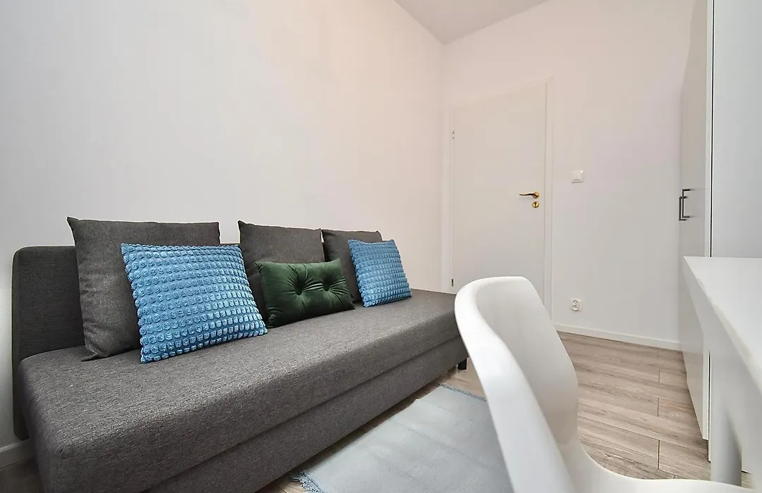 Rental Apartments Aleja Niepodleglosci-1
