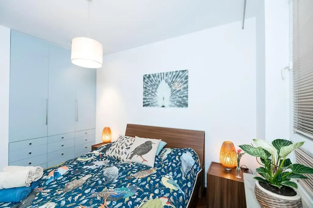 Stunning apartment. Garage. Security. Mokotów area-1