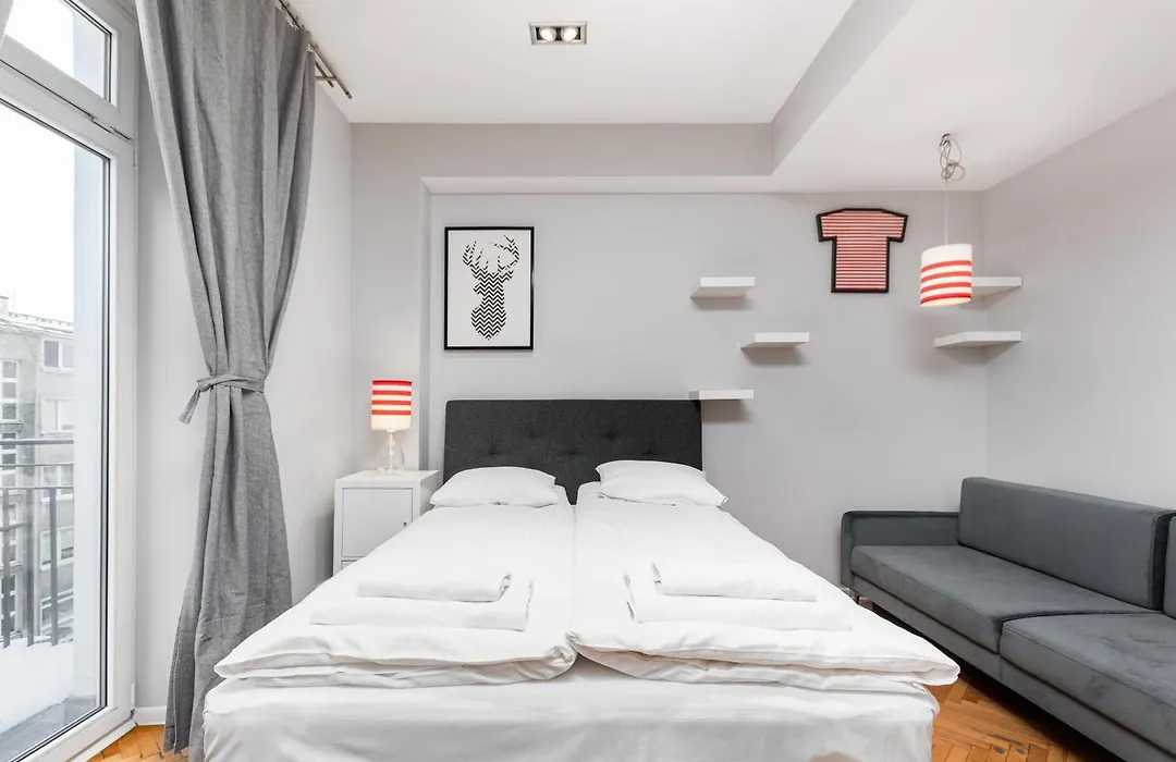 Apartament One By Your Freedom-1