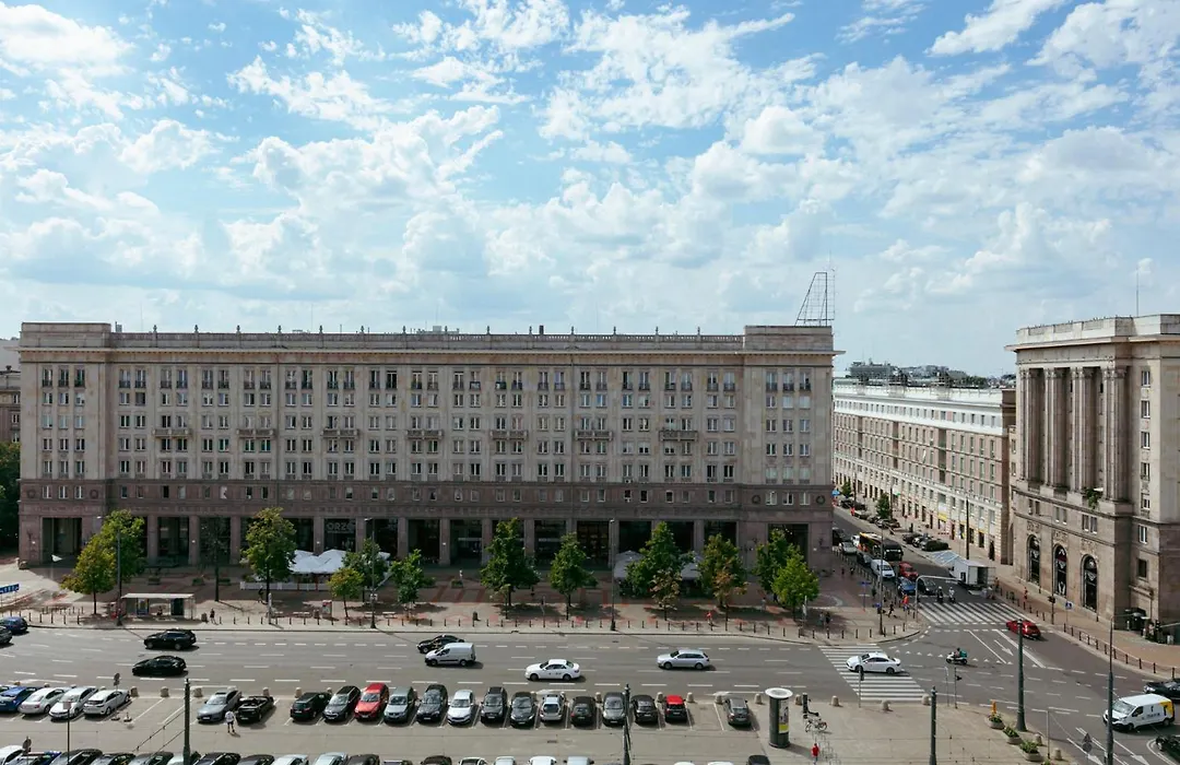 Plac Konstytucji 6 Grey - Bezpłatny garaż podziemny - Free Parking - Apartament dla 4 osób-1