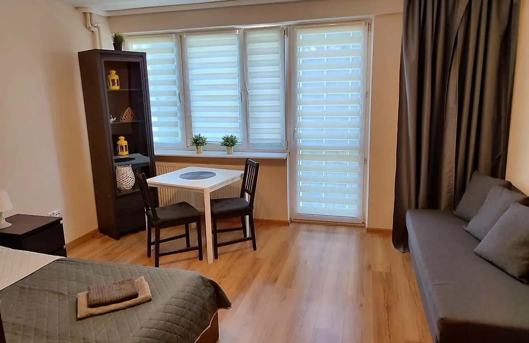 Top Apartamenty Centrum - Metro Rondo Onz-1