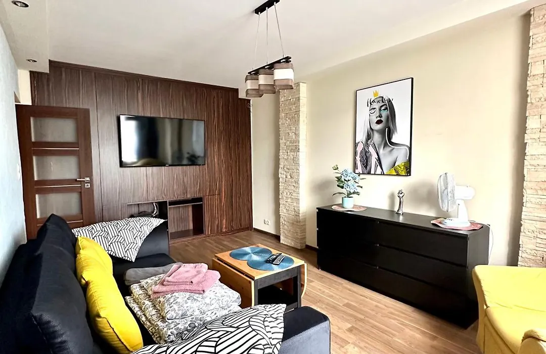 Comfort Apartment 2 Rooms 65M2-1