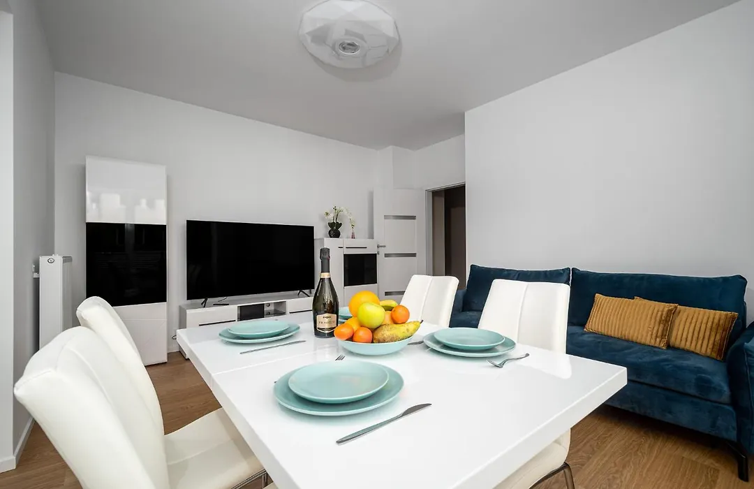 Warsaw Modern Stay Praga Okrzei-1