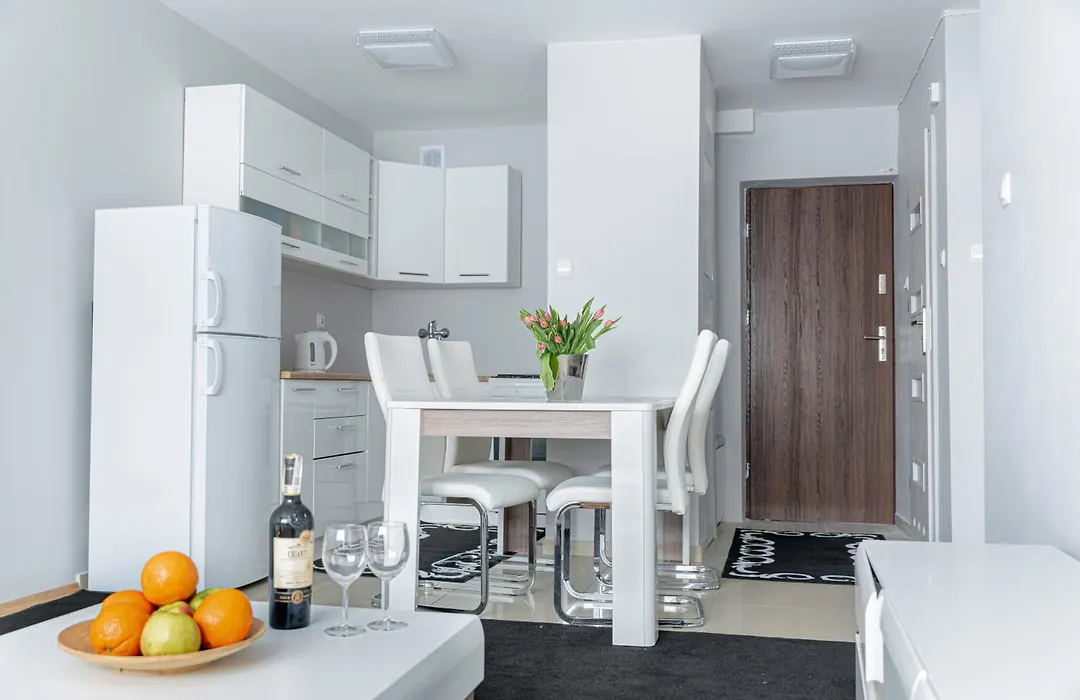 Comfy Flat In The City Center. Great View.-1