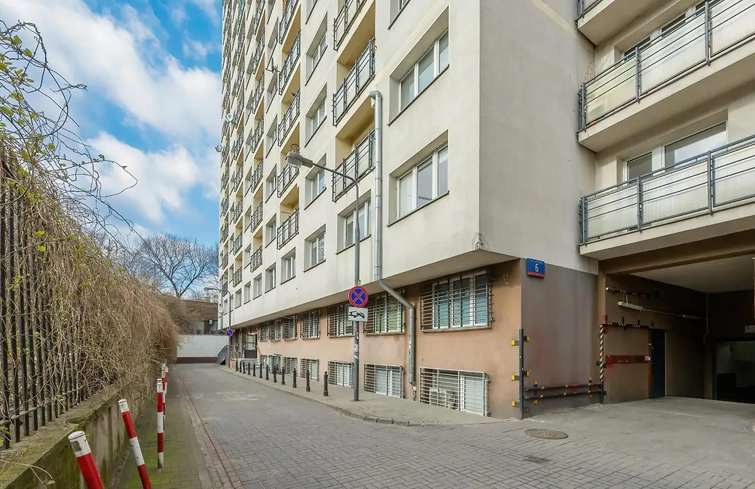 Salezego Apartment near PGE Narodowy Warsaw by Noclegi Renters-1