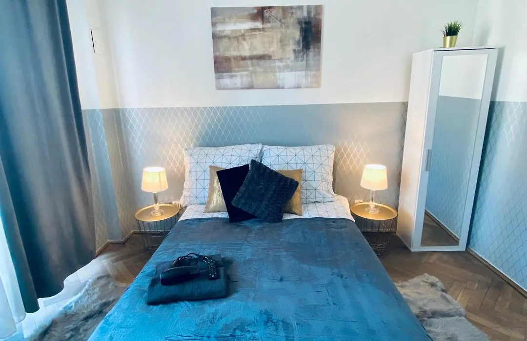 Clicktheflat Plac Bankowy Apart Rooms-1