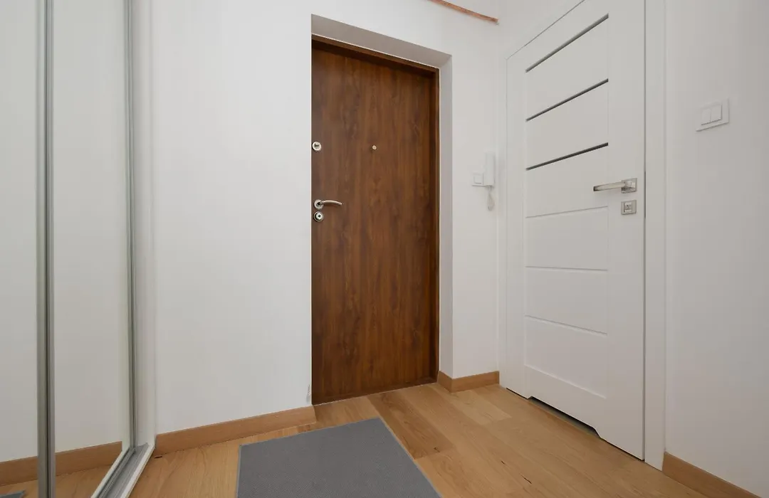 Charming Apartment For 4 People Located 650 M From The Old Town Of Warsaw By Noclegi Renters-1