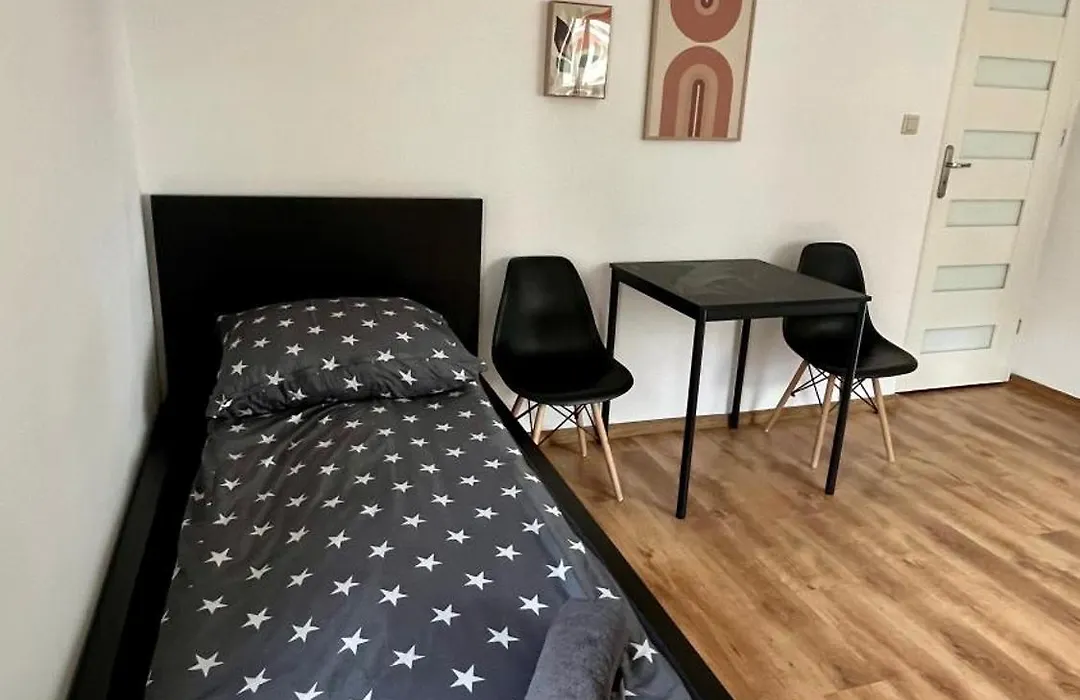 Rooms In Warsaw - C106B-1