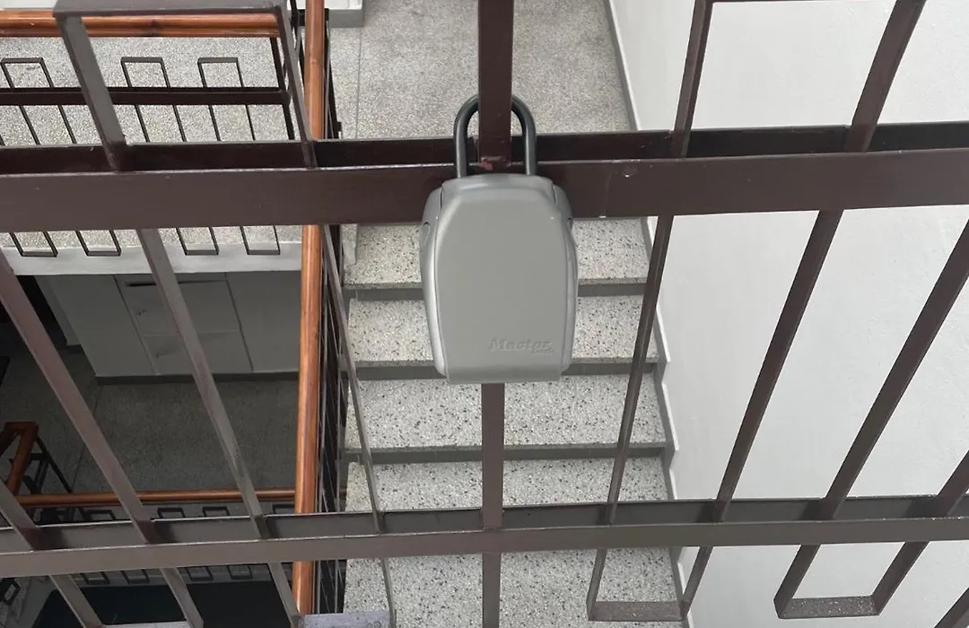 Kawalerka premium B 30m2 - po remoncie - nowa!-1